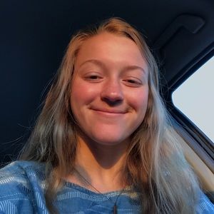 Meet your Posher, Savannah